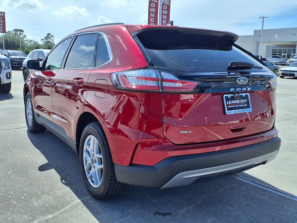 Used 2024 Ford Edge SEL SUV