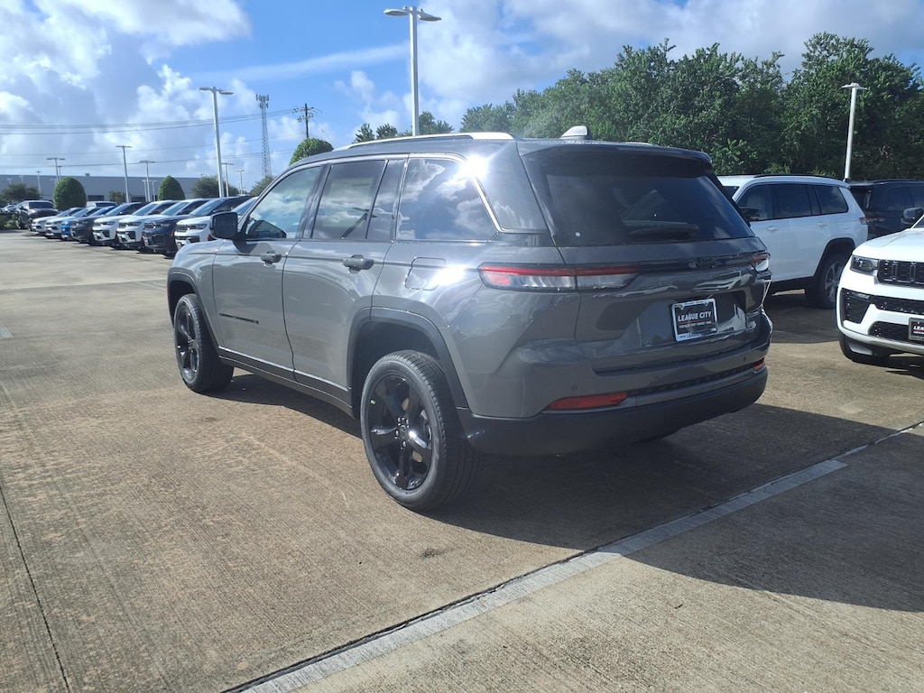 New 2027 Jeep Grand Cherokee 2 Row Limited Sport Utility