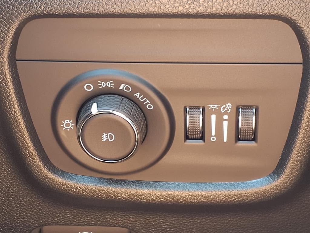 2025 Jeep Grand Cherokee L Limited - Photo 12