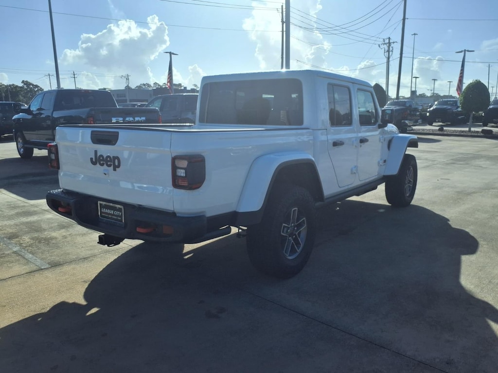 New 2026 Jeep
