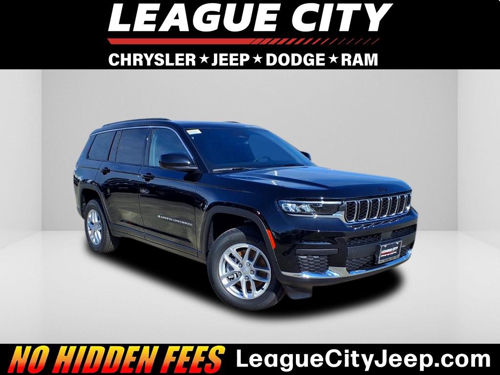 2025 Jeep Grand Cherokee L Laredo's photo