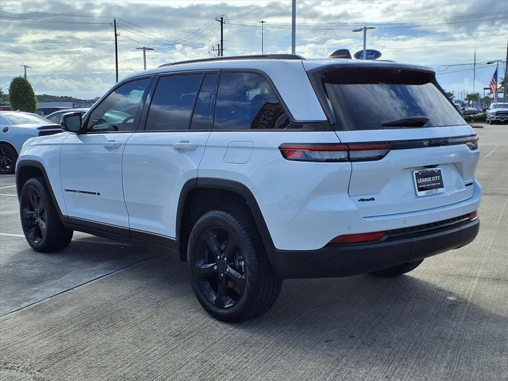 Used 2024 Jeep Grand Cherokee Limited SUV