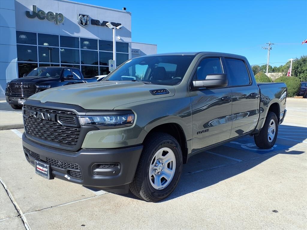 New 2026 Ram 1500 Tradesman Crew Cab