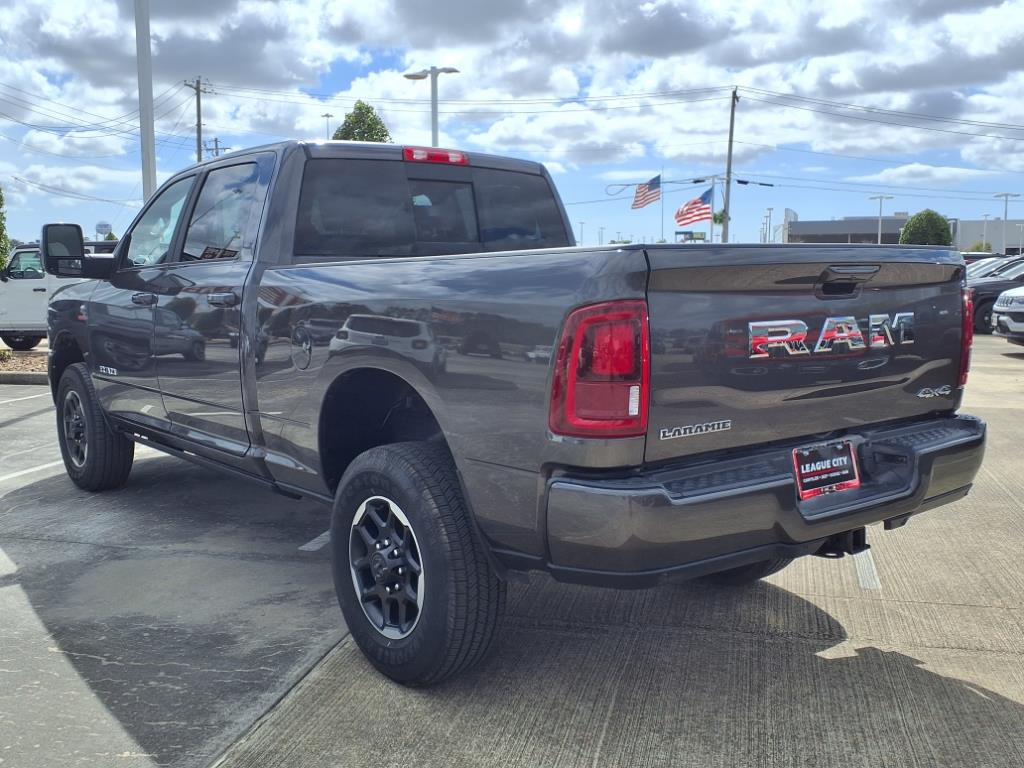 2025 Ram 2500 Laramie photo 2