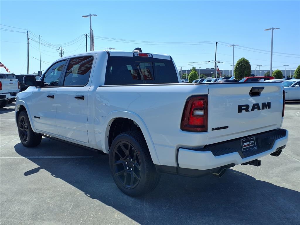 2026 Ram 1500 Laramie photo 2