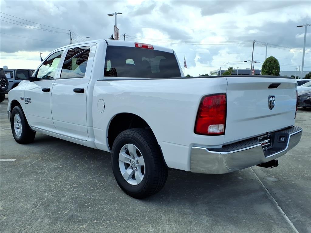 2024 Ram 1500 Classic Tradesman photo 2