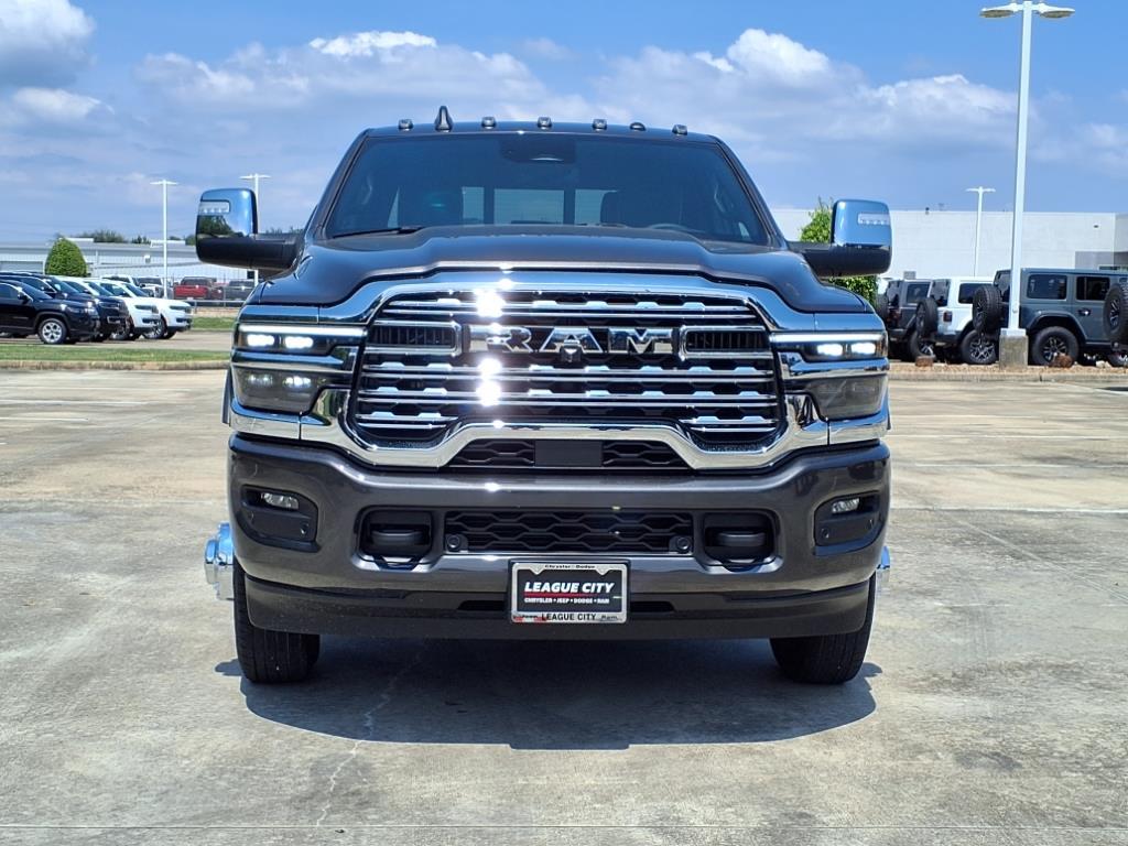 2026 Ram 3500 Limited photo 3