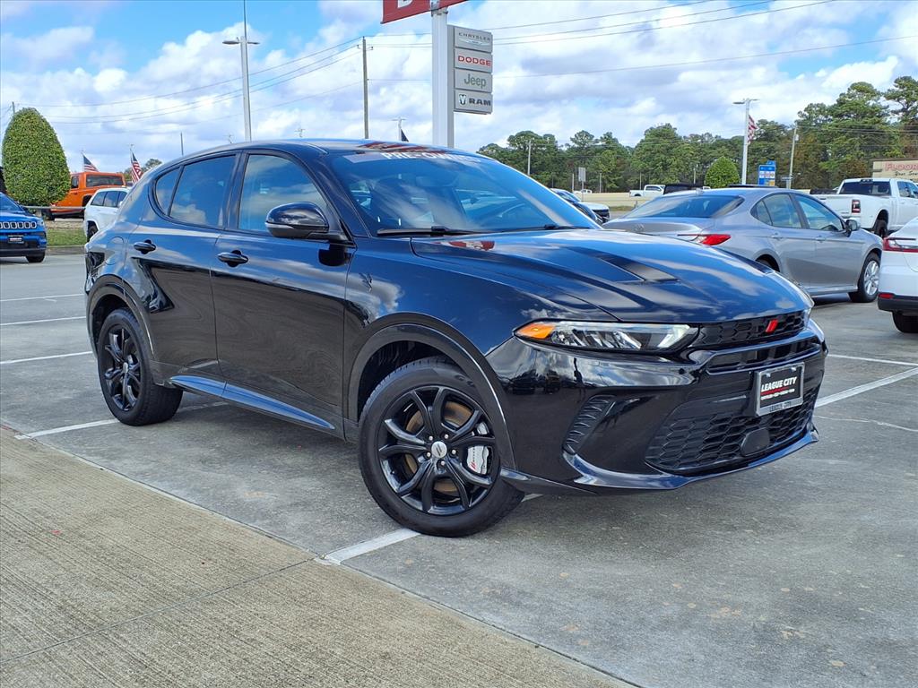 2024 Dodge Hornet R/T's photo