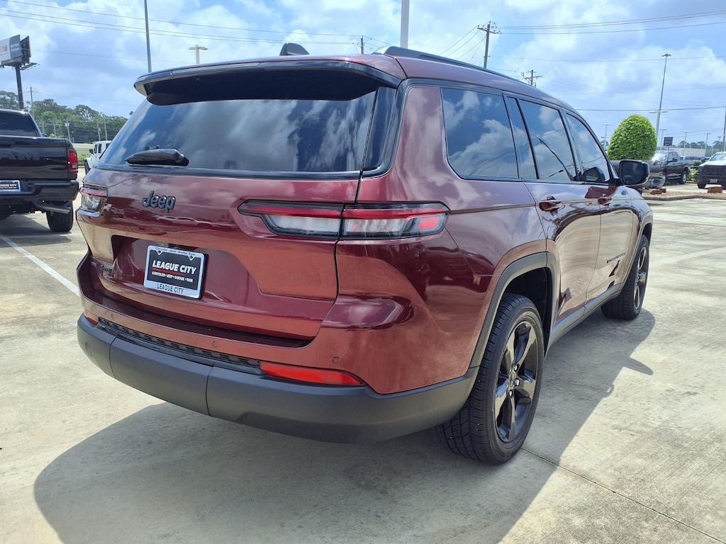 Used 2021 Jeep Grand Cherokee L Altitude SUV