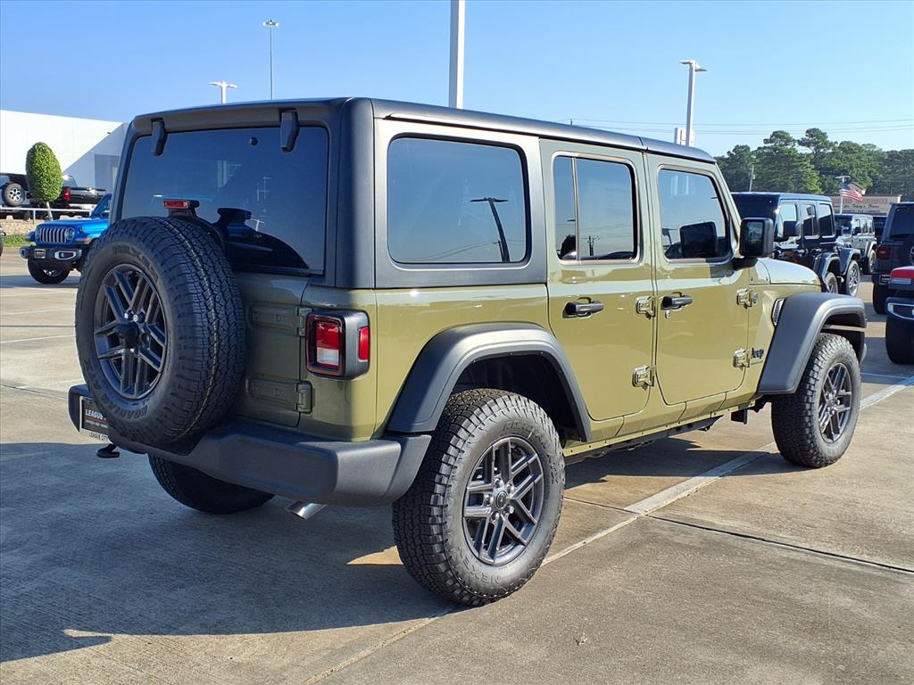 2025 Jeep Wrangler Unlimited Sport S photo 4