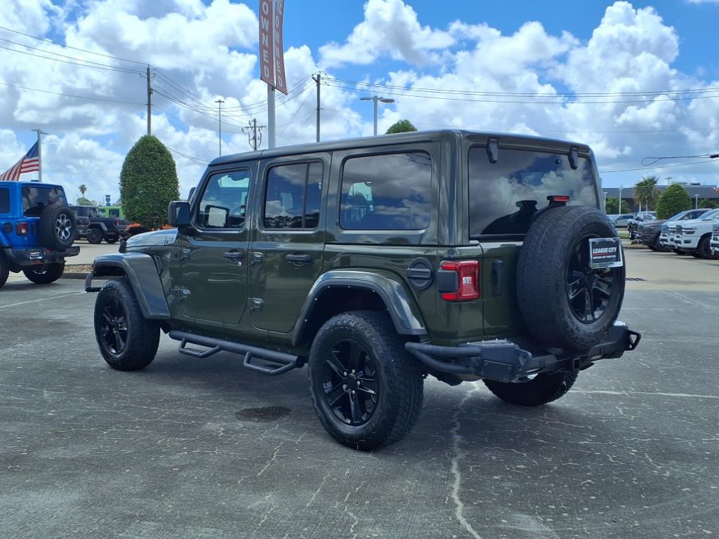 2021 Jeep Wrangler Unlimited Sahara Altitude photo 2