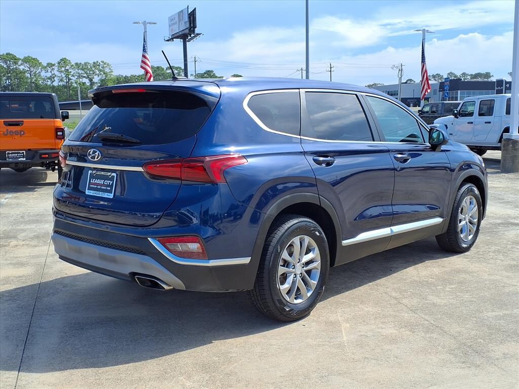 Used 2019 Hyundai Santa FE SE SUV