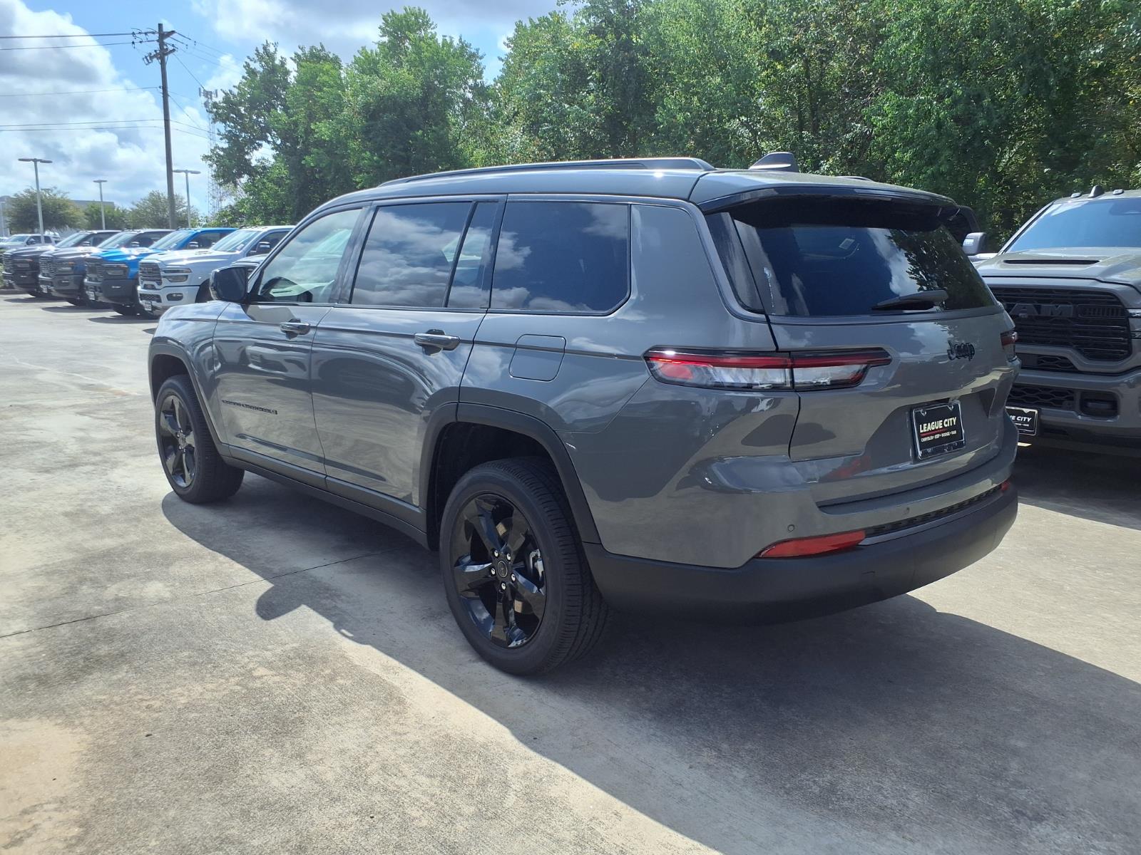 New 2027 Jeep Grand Cherokee L Limited Sport Utility