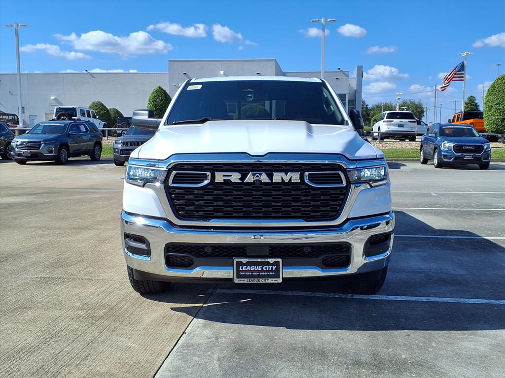 2026 Ram 1500 Tradesman photo 4