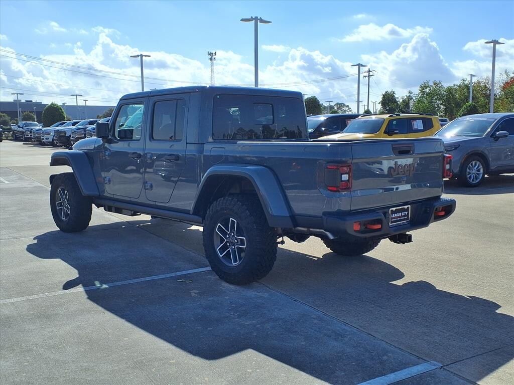 New 2026 Jeep Gladiator Mojave Pickup