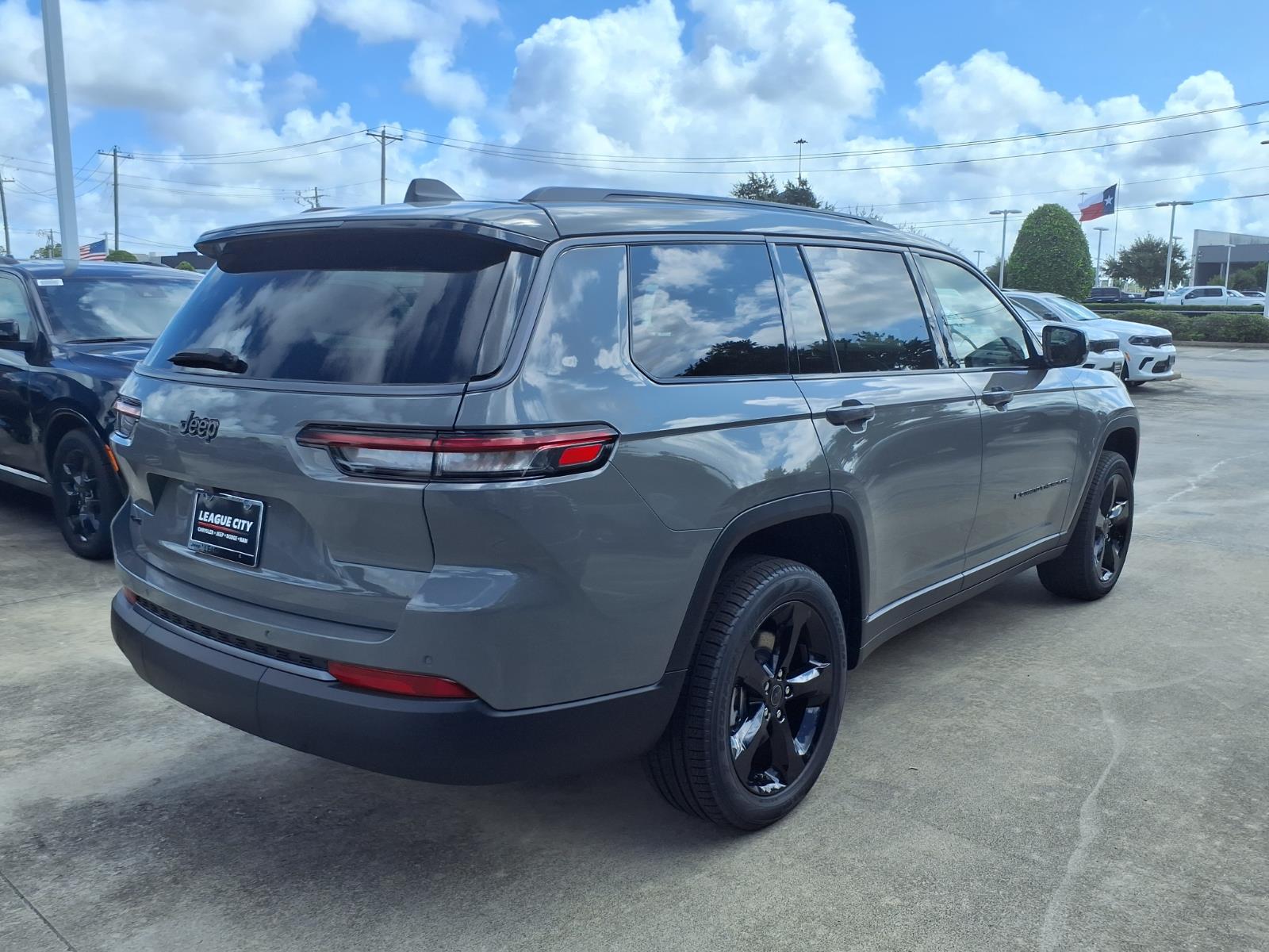 New 2027 Jeep Grand Cherokee L Limited Sport Utility