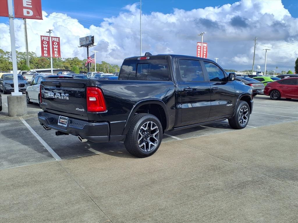 2026 Ram 1500 Laramie photo 2