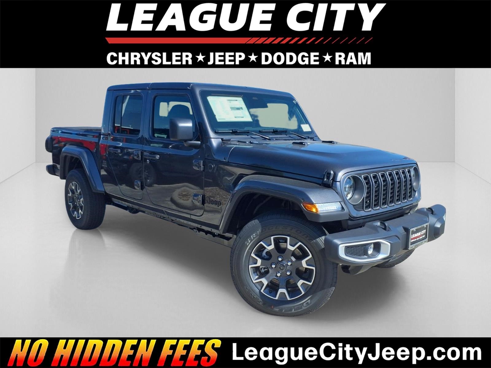 2026 Jeep Gladiator Sahara Pickup