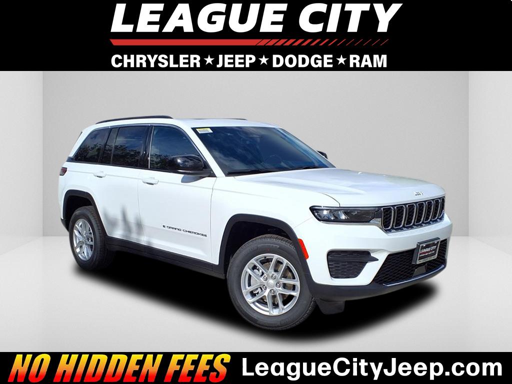 2025 Jeep Grand Cherokee Laredo's photo