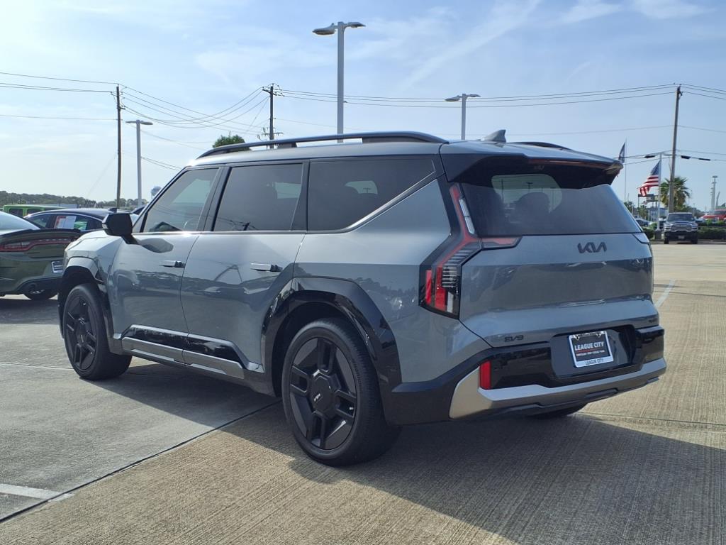 Used 2024 Kia Ev9 GT-Line with VIN KNDAEFS5XR6029856 for sale in Dickinson, TX