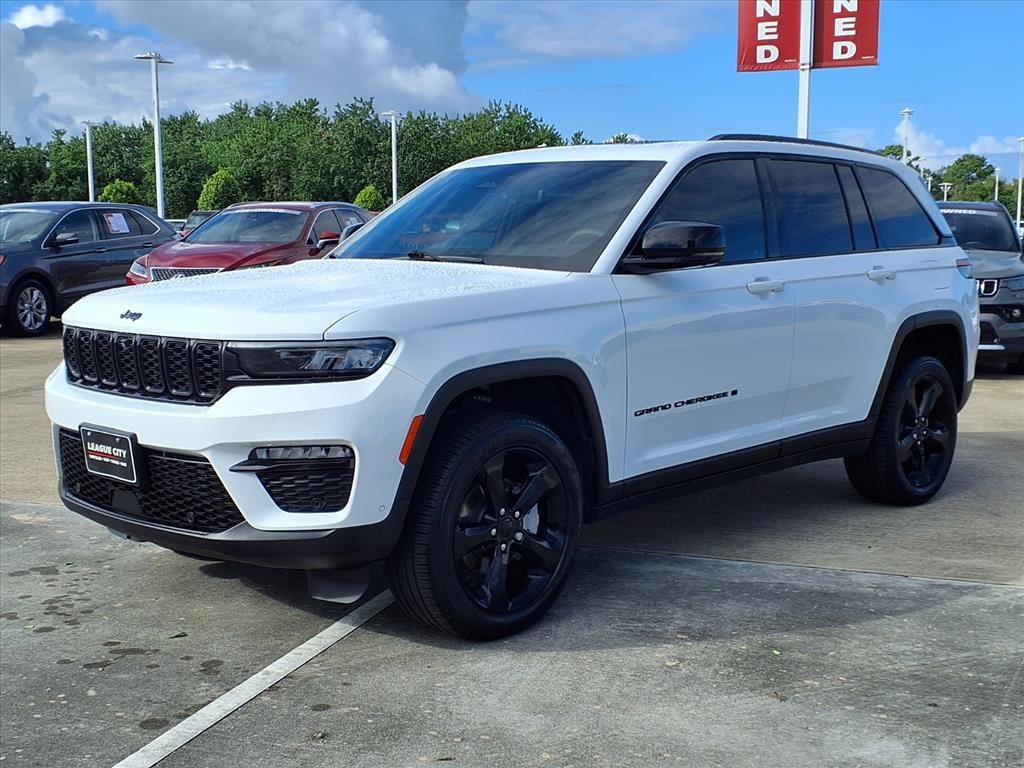Used 2024 Jeep Grand Cherokee Limited SUV