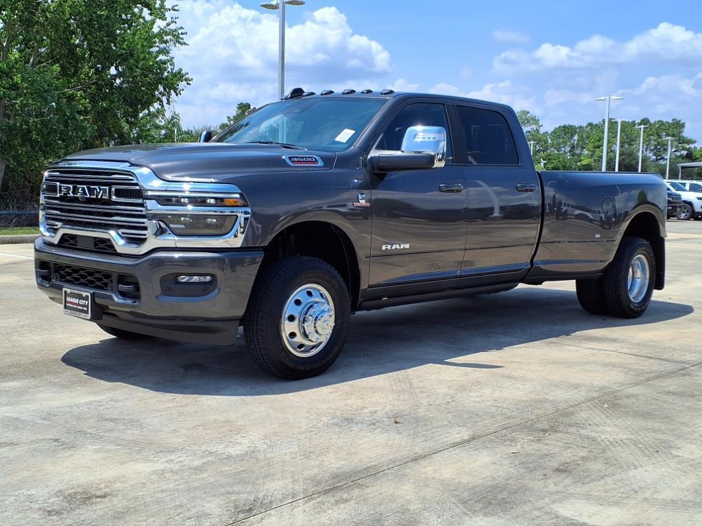 2026 Ram 3500 Laramie photo 3