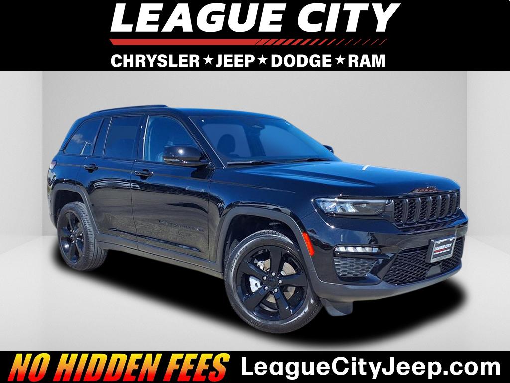 2025 Jeep Grand Cherokee - Image 1
