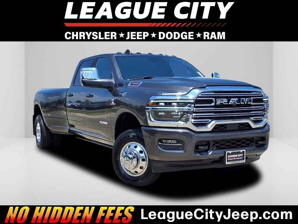 2026 RAM Ram 3500 Pickup Laramie's photo