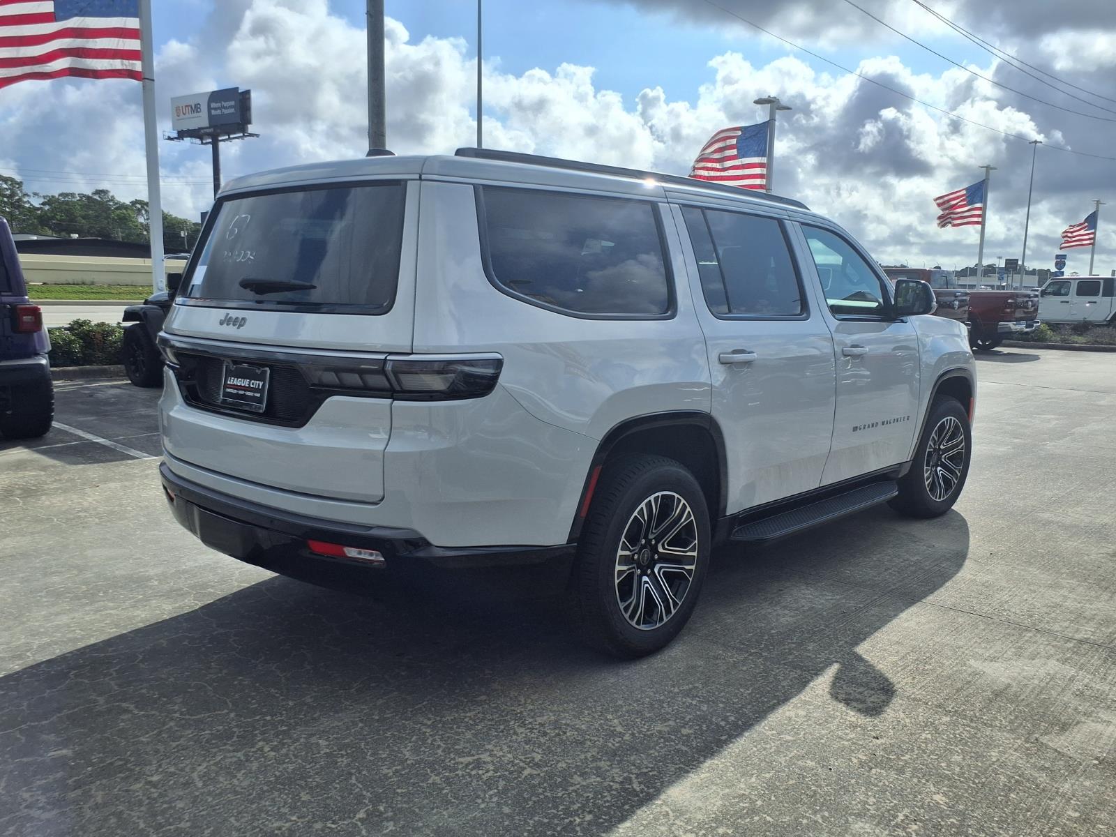 New 2027 Jeep