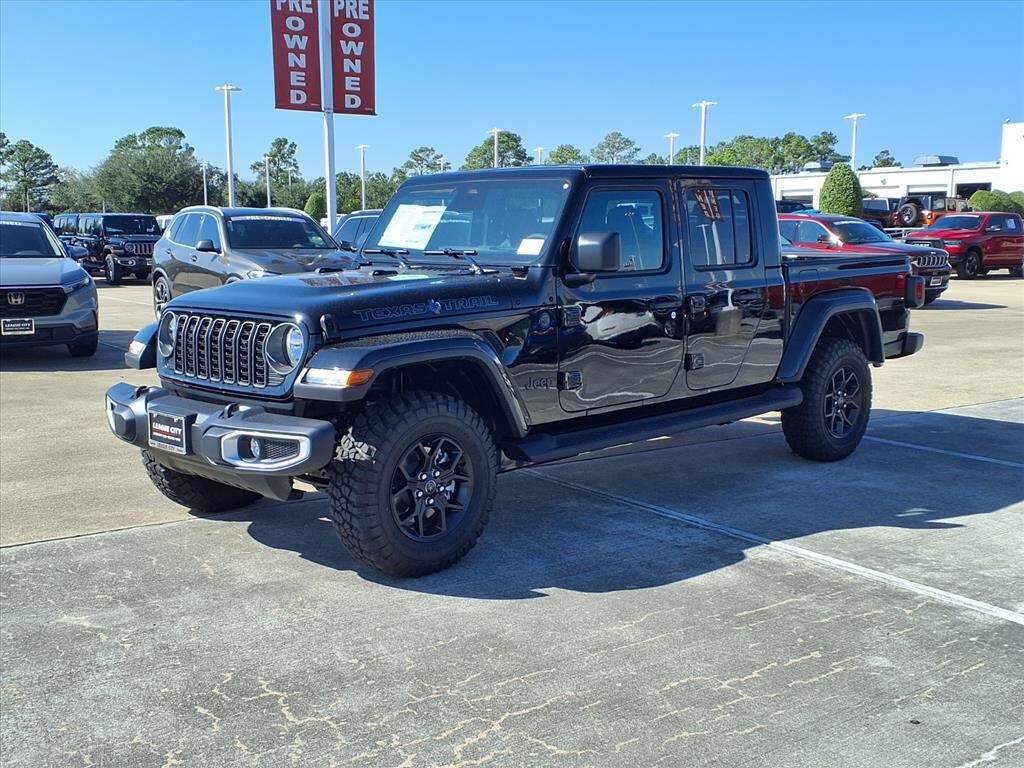 New 2026 Jeep Gladiator Texas Trail Pickup