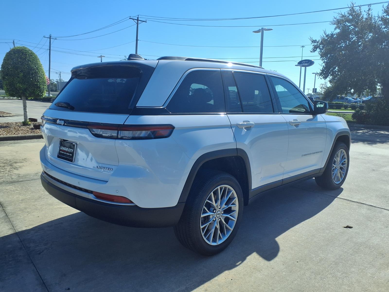 New 2027 Jeep