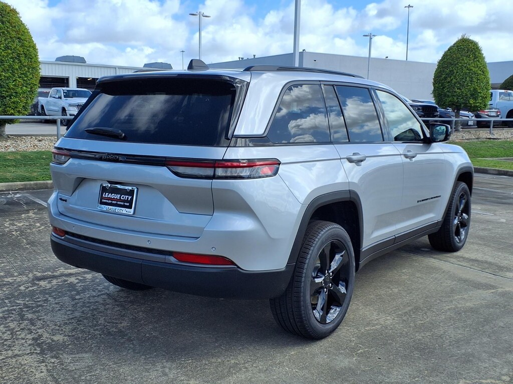 New 2026 Jeep Grand Cherokee Limited Sport Utility