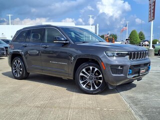 2022 Jeep Grand Cherokee Overland 4xe SUV