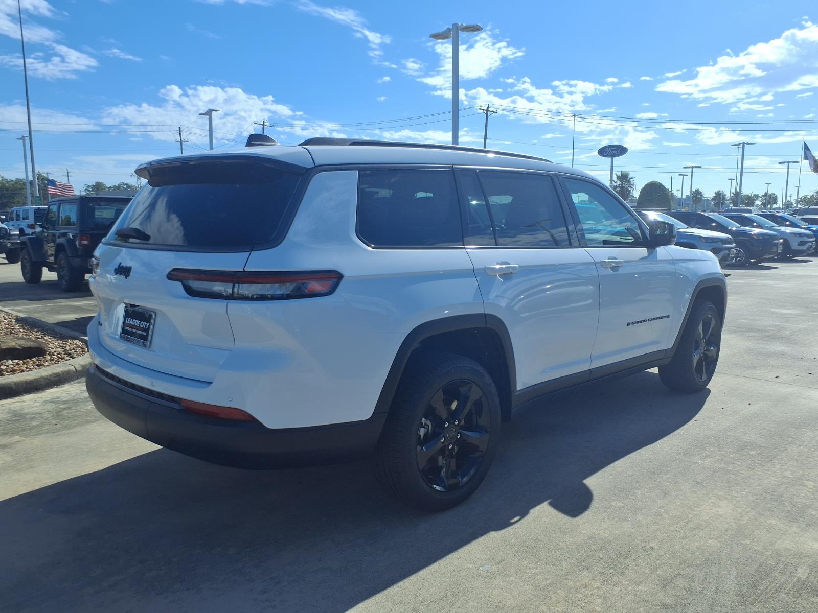 New 2027 Jeep