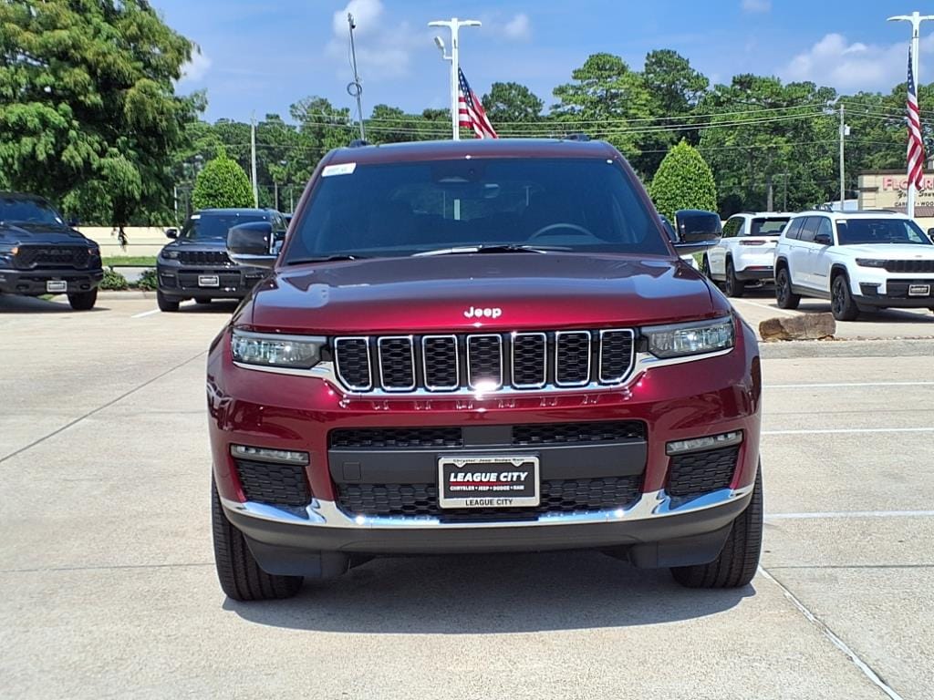 2025 Jeep Grand Cherokee Limited photo 4