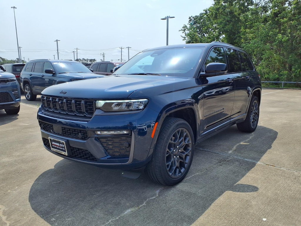New 2026 Jeep Grand Cherokee Summit Sport Utility