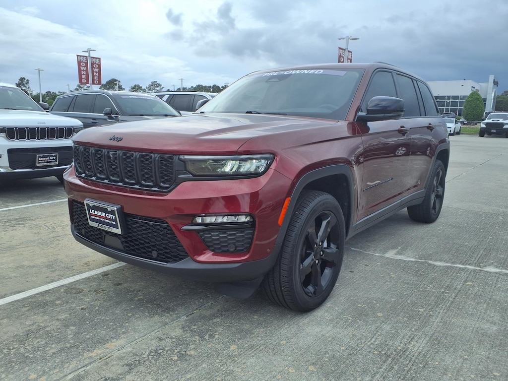 Used 2023 Jeep Grand Cherokee Limited 4x4 Limited SUV