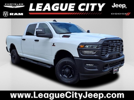2025 Ram 2500 Tradesman Crew Cab