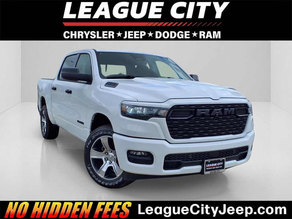 New 2026 Ram 1500 Express Crew Cab