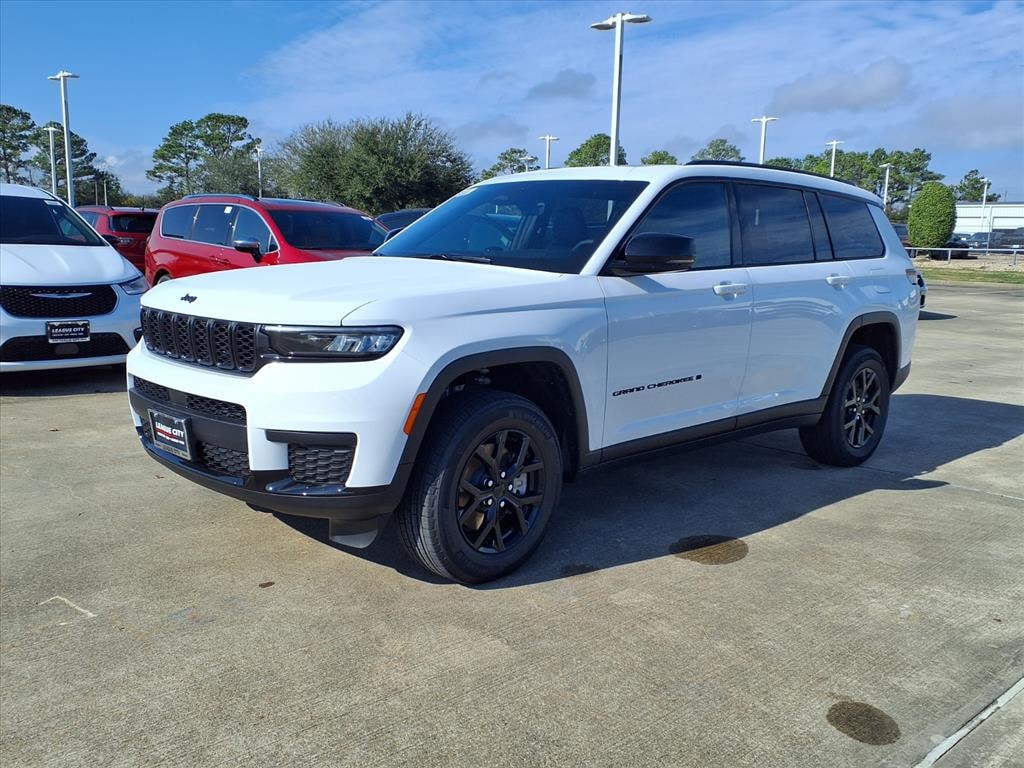 New 2025 Jeep Grand Cherokee L Altitude X Sport Utility