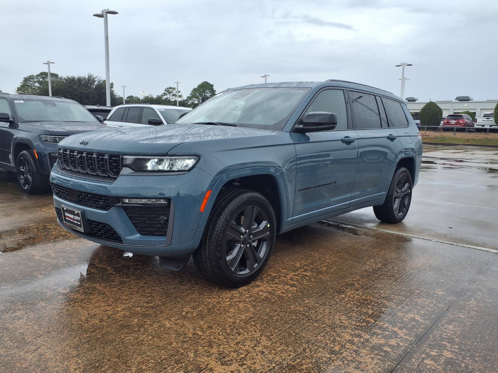 New 2027 Jeep Grand Cherokee L 3 Row Limited Reserve Sport Utility