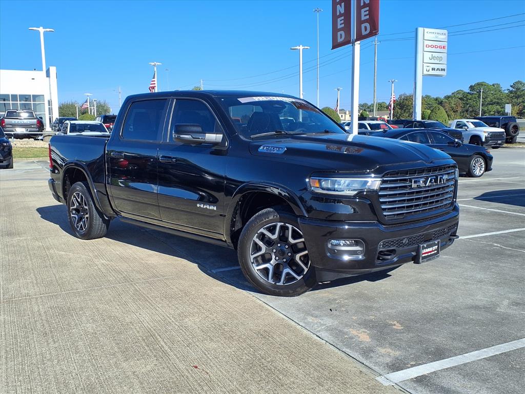 2025 RAM Ram 1500 Pickup Laramie's photo