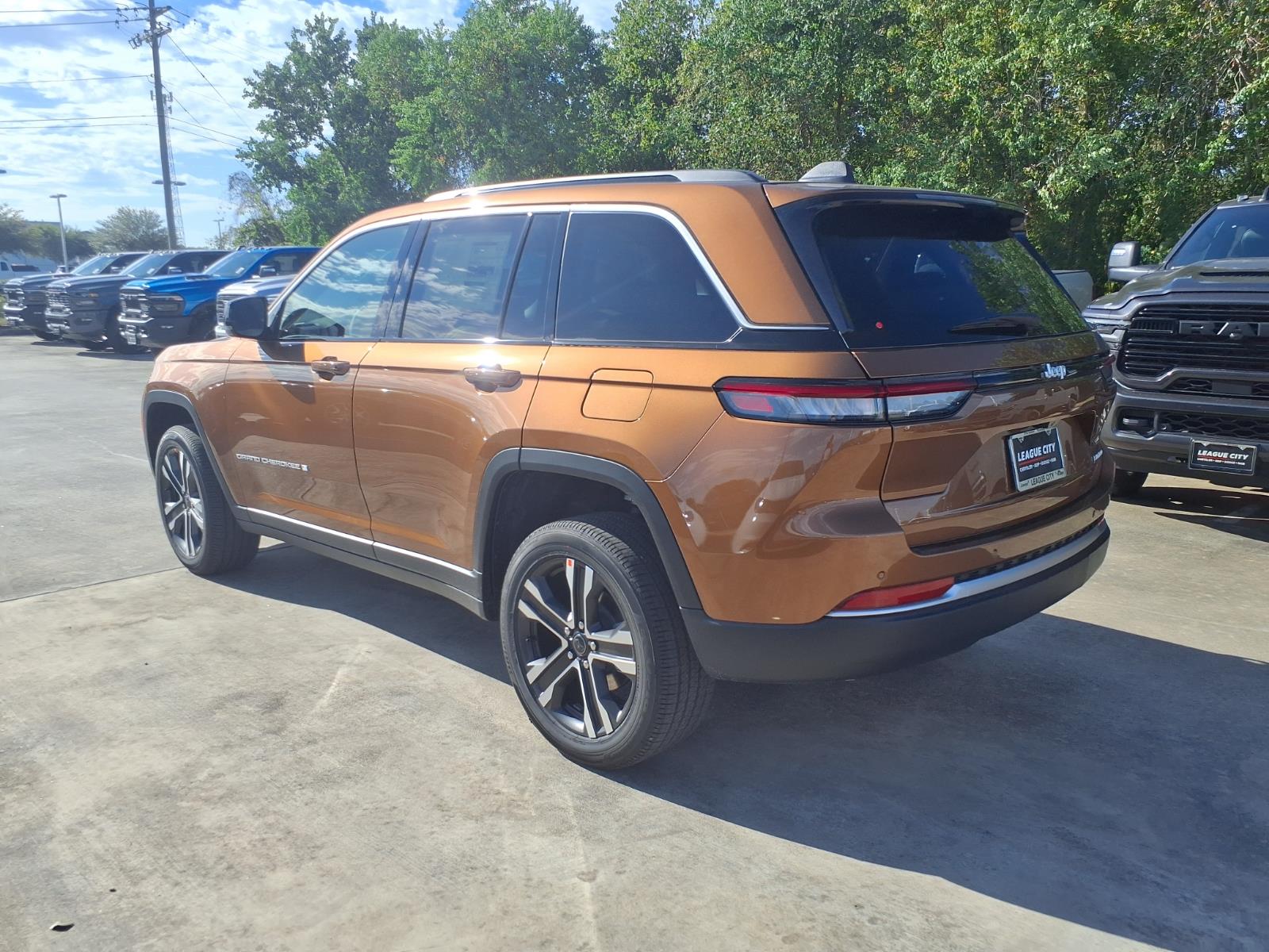New 2027 Jeep