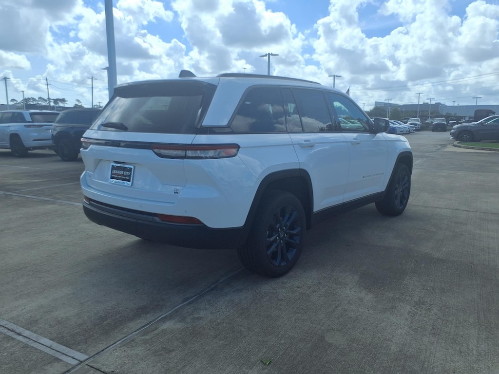 New 2026 Jeep Grand Cherokee 85th Anniversary Sport Utility