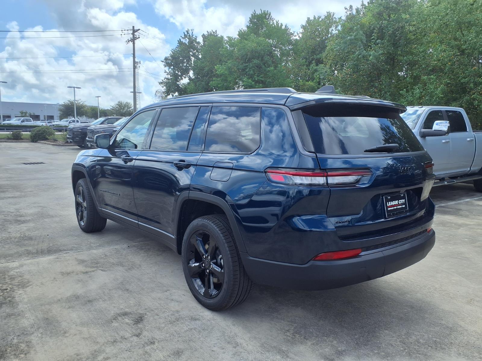 New 2027 Jeep Grand Cherokee L Limited Sport Utility