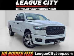 2026 Ram 1500 Express Quad Cab