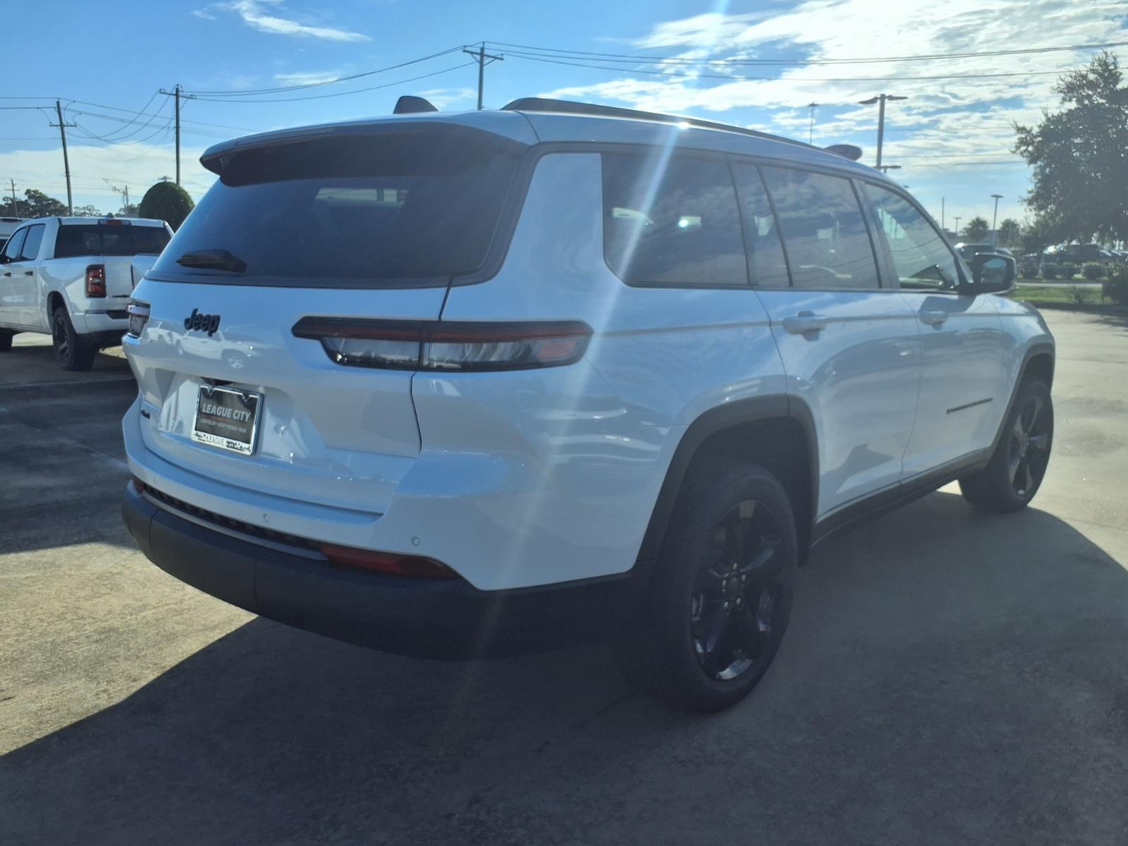 New 2027 Jeep Grand Cherokee L Limited Sport Utility