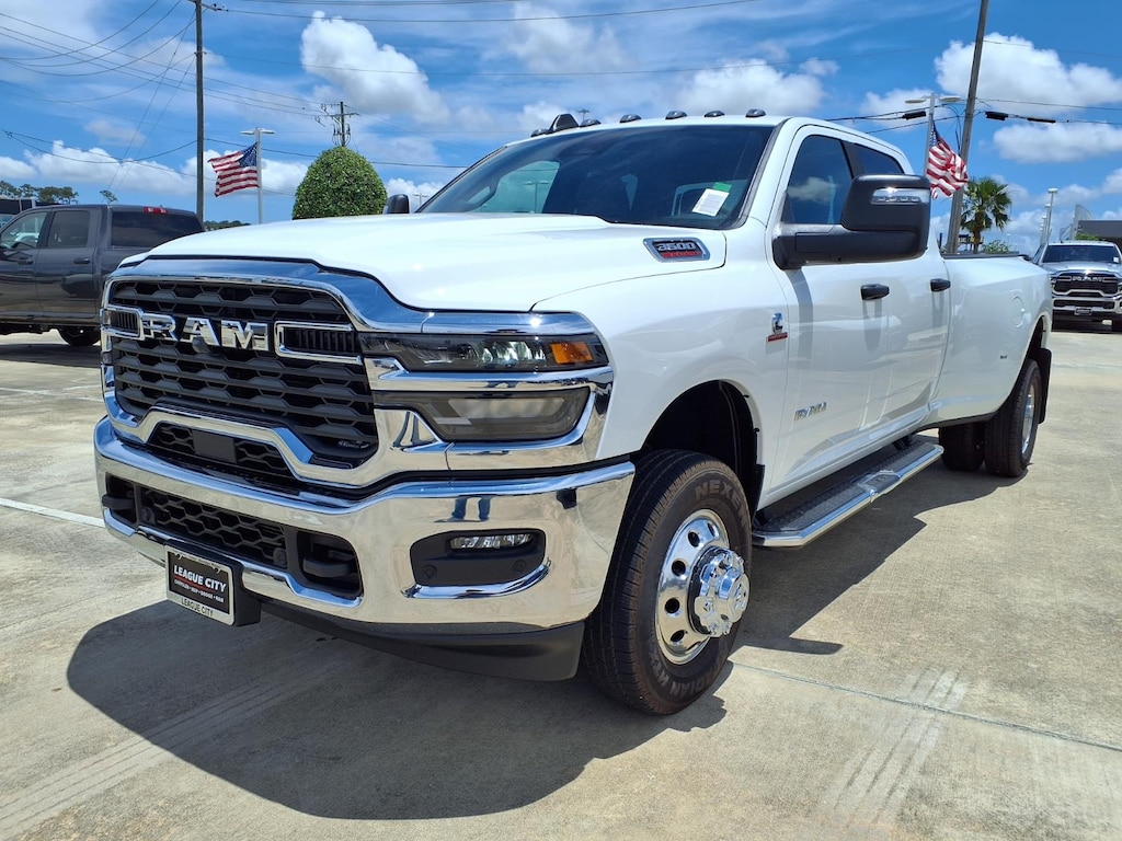 New 2026 Ram 3500 Lone Star Crew Cab