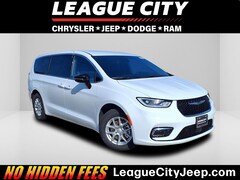 2026 Chrysler Pacifica SELECT Passenger Van