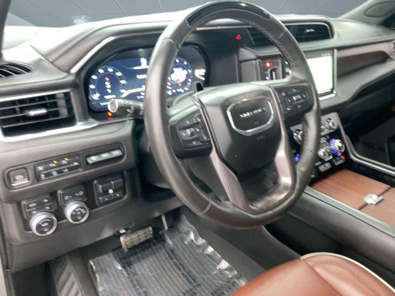 2024 Gmc Yukon XL Denali Ultimate photo 4